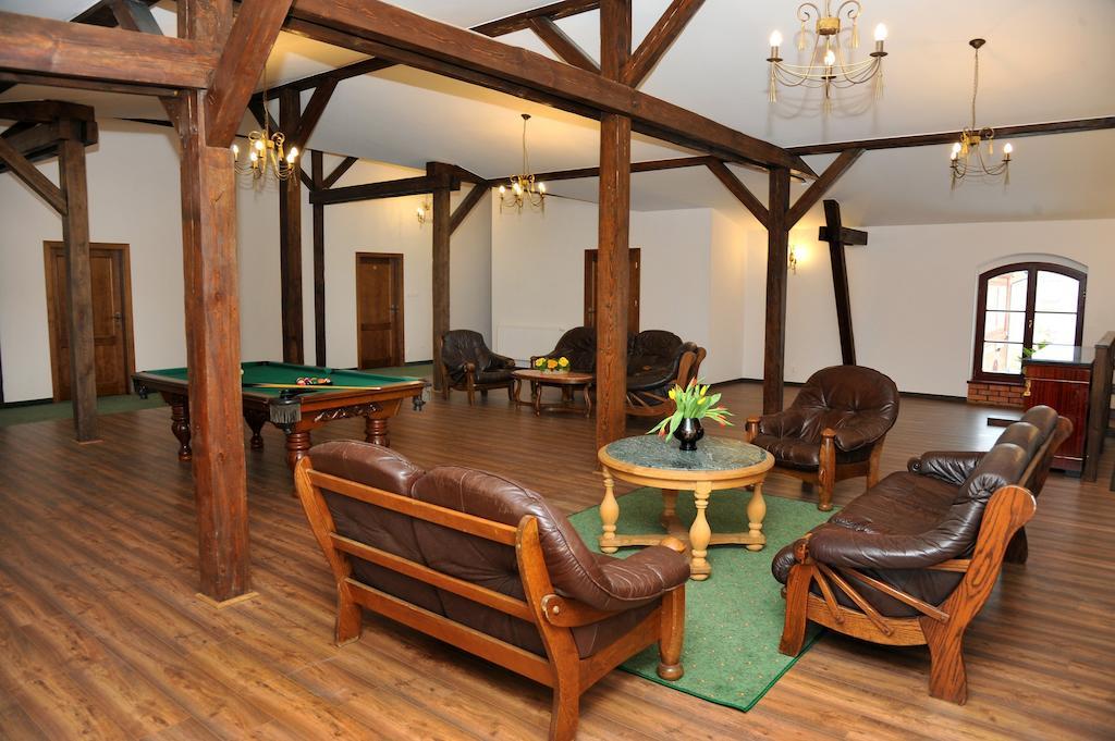 Hotel Sandro Silver & Spichlerz Antoniny 레스노 외부 사진